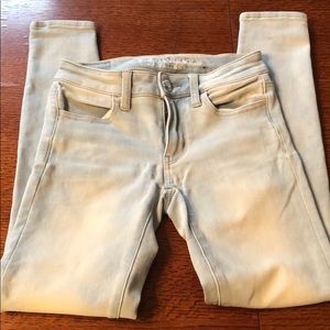 American eagle size 00 360 super soft jegging.